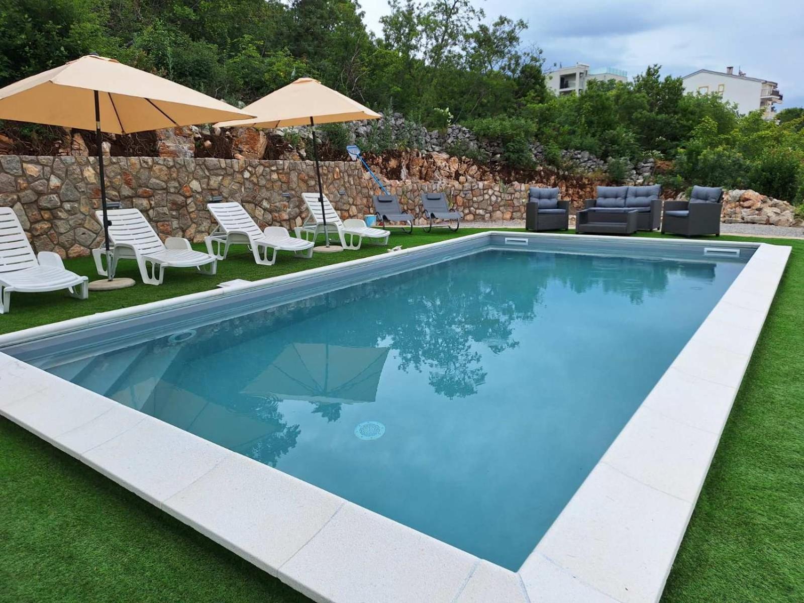 Apartments San Dramalj - Crikvenica Bagian luar foto