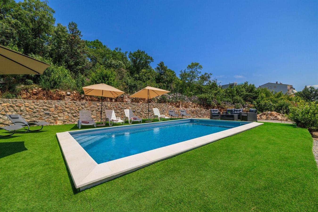 Apartments San Dramalj - Crikvenica Bagian luar foto