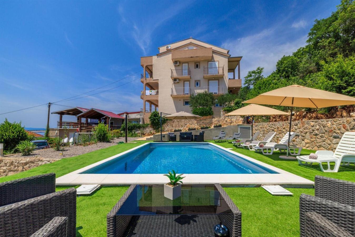Apartments San Dramalj - Crikvenica Bagian luar foto