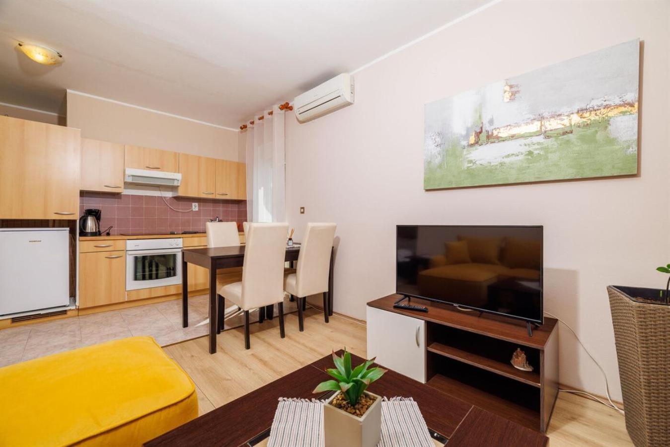 Apartments San Dramalj - Crikvenica Bagian luar foto